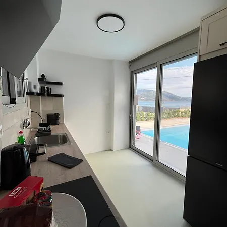 Almira Seaside